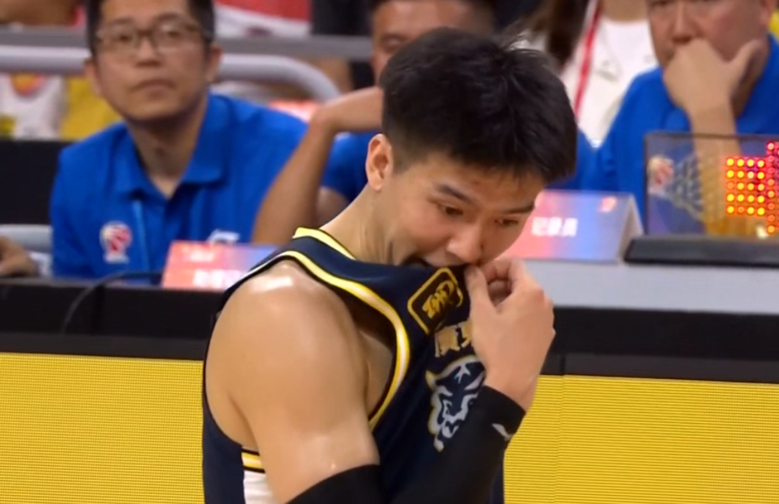 九游体育入口-西班牙队观众热烈欢呼！，德约科维奇迎来七赛季出色发挥气势如虹延续(德约克维奇澳网几个)