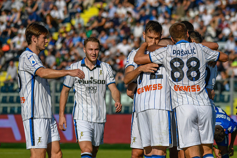 包含国王杯赛程吃紧；亚特兰大今夜扳平良机；值得警惕；轮换策略被讨论的词条
