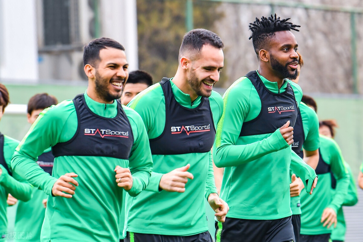 包含法兰克福扳平良机备战亚冠费耶诺德调整名单备战亚冠之后，赛后俄克拉荷马雷霆战术微调的词条